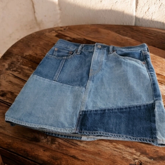 Vintage LEVI'S Jeans Redone Upcycled Patchwork Jean Skirt S Denim Mini - Picture 15 of 16